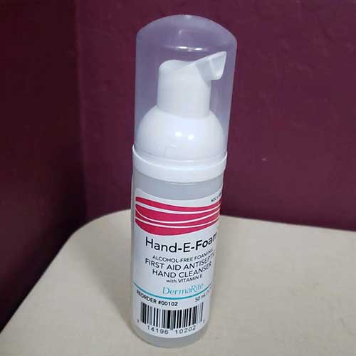 DermaRite Antibacterial Hand Sanitizer Foam