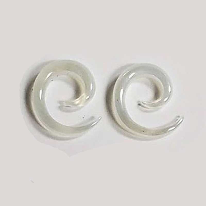 White Spiral 4g Glass Plugs